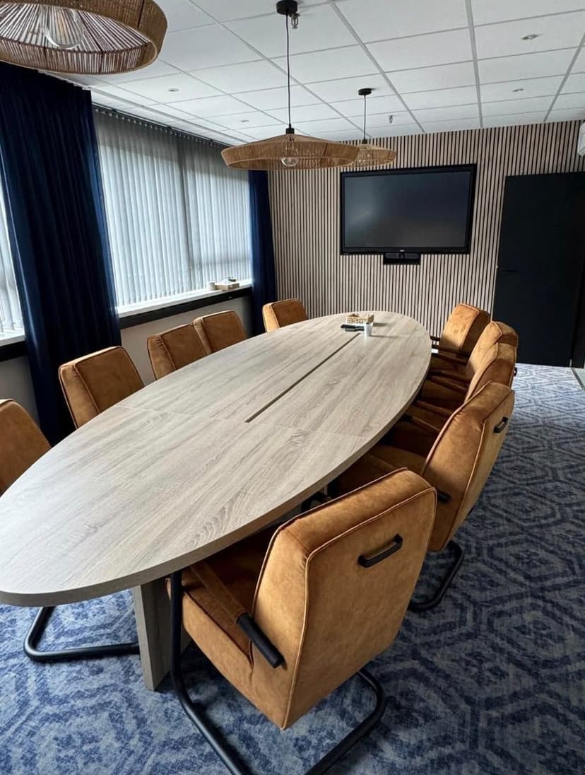 Warm en ergonomisch kantoor voor Futurepipe — Hardenberg